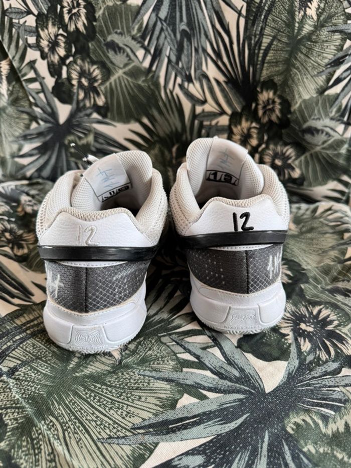 Basket Nike JA - photo numéro 2