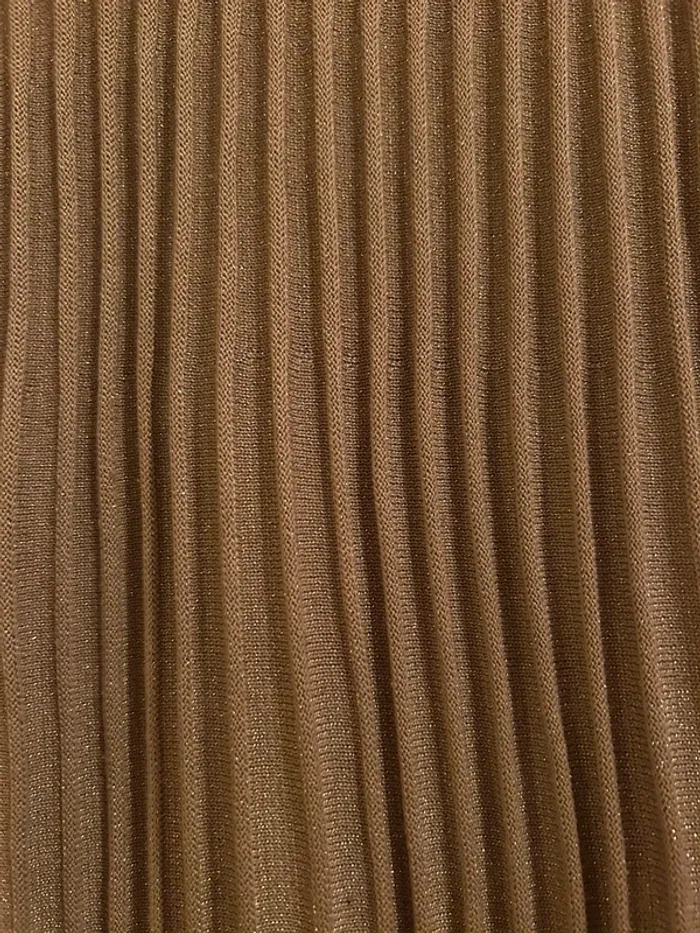 Robe beige dorée comme neuve - photo numéro 2