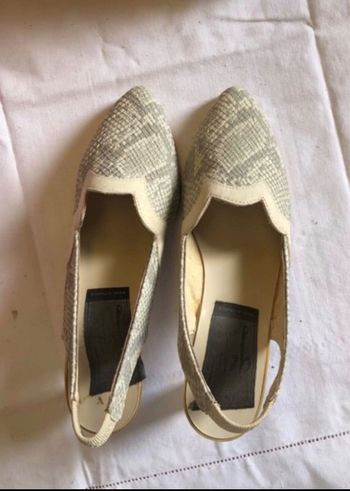 Sandale à talons