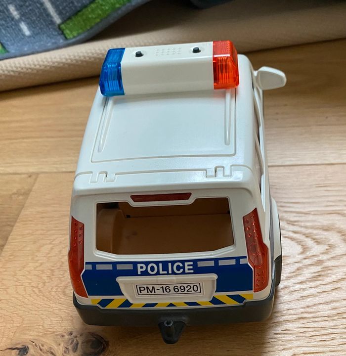 Voiture police playmobil - photo numéro 4