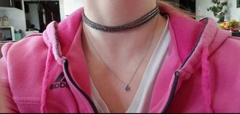 Collier ras de cou en strass gris de chez la halle