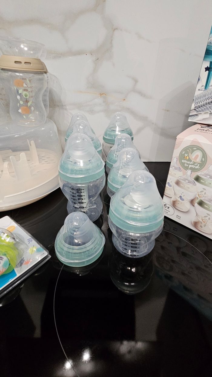 Lot biberons stérilisateur tommee tippee - photo numéro 2