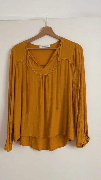Blouse jaune moutarde