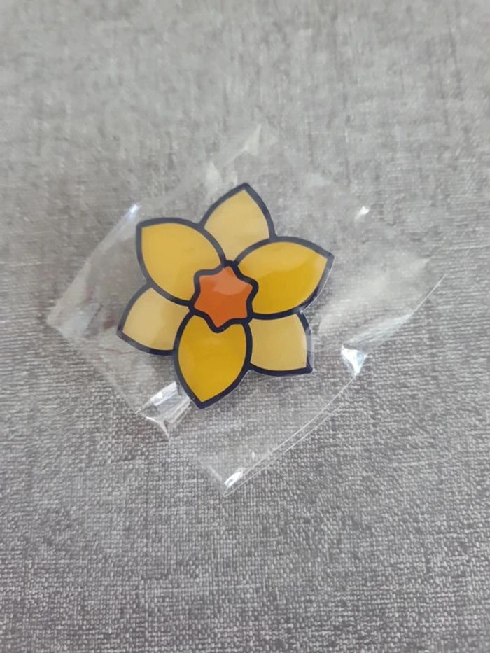 Broche tournesol