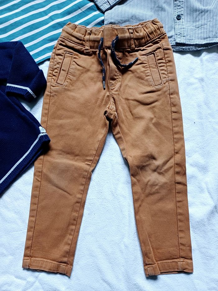 Lot de vêtements taille 24 mois - photo numéro 2