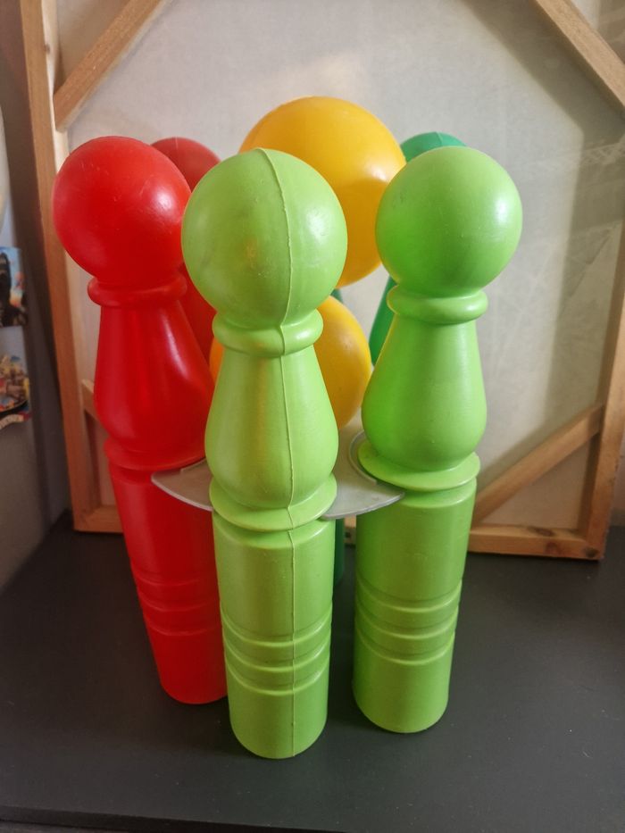 Quilles en plastique - photo numéro 3