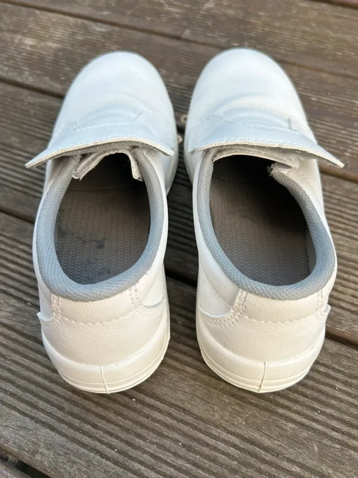 Chaussures blanches de sécurité Garsport blanche 39 parfait état - photo numéro 4