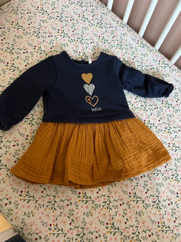 Lot robe - photo numéro 4