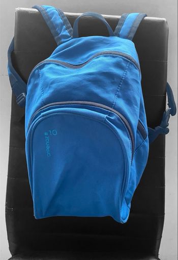 Sac à dos Quechua en bon état