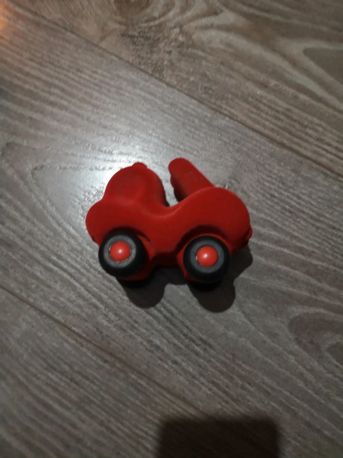 Voiture de pompier - photo numéro 2