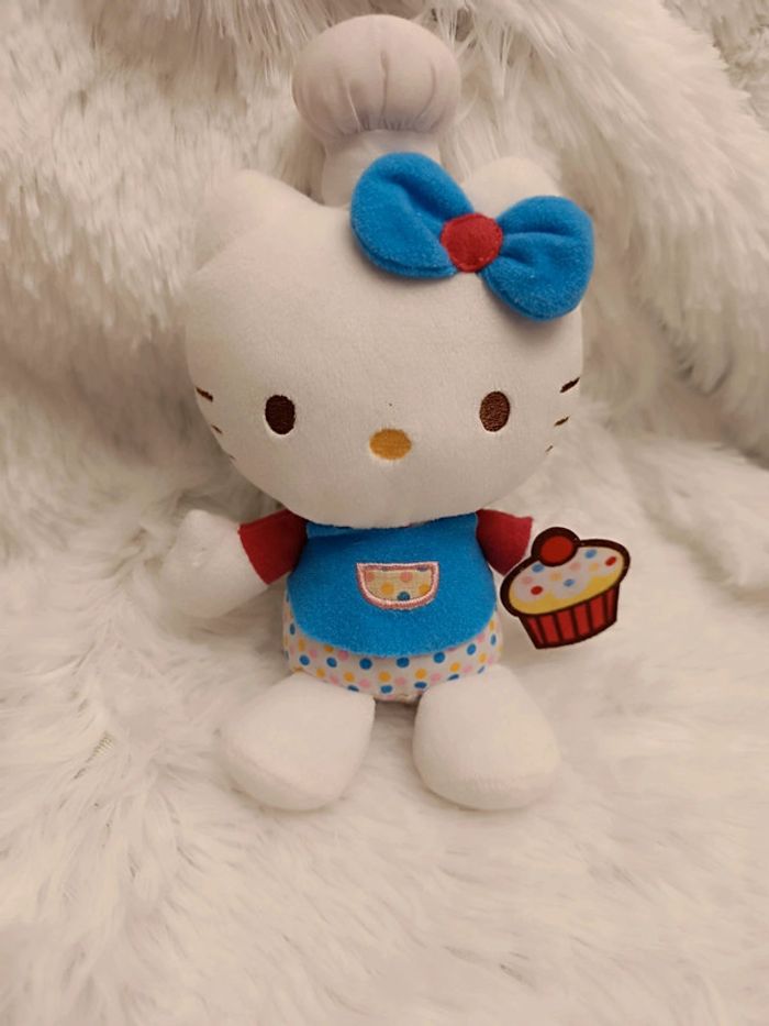 Peluche Hello Kitty Pâtissière