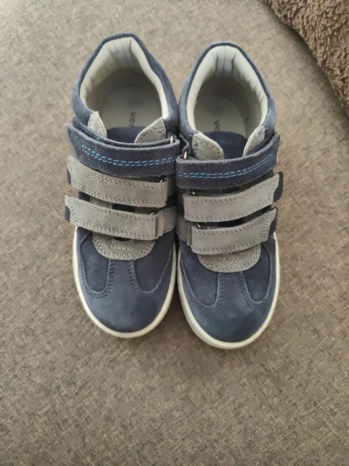Chaussures Vertbaudet taille 31