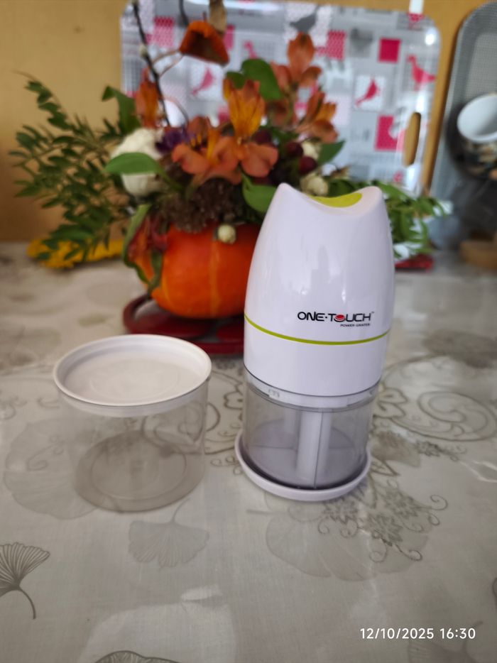 Râpe moulin OneTouch - photo numéro 2