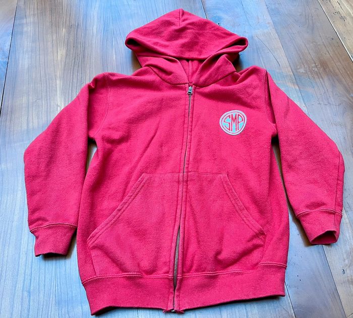 Sweat zippé à capuche 8 ans