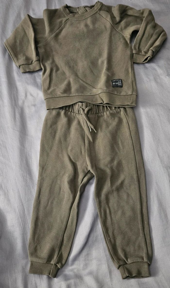 Tenue vert kaki - photo numéro 2