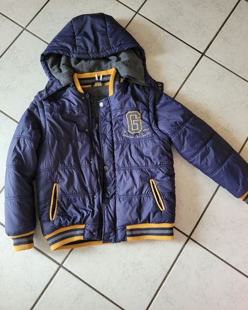 Lot gilet veste et manteau garçon