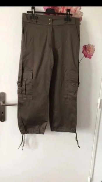 Pantacourt style militaire Etam