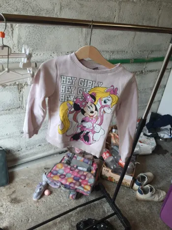 Pull minnie 4ans