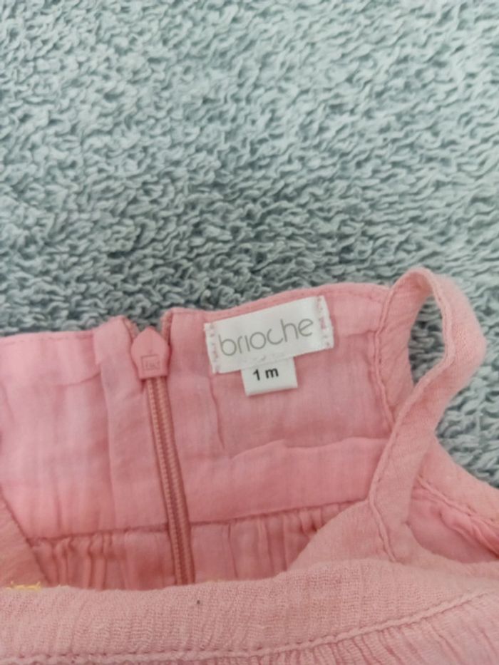 Robe 1 mois rose clair - photo numéro 3