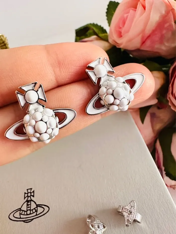 🪐Boucles d’oreilles Vivienne Westwood orbite argenté émail blanc - photo numéro 7