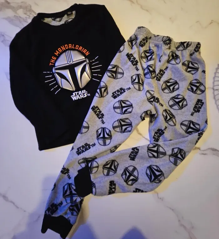 Pyjama chaud "The Mandalorian" (5 ans) - photo numéro 2
