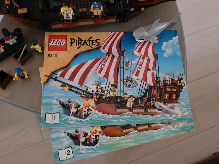 Lego le bateau pirate Brickbeard's Bounty 6243 - photo numéro 2