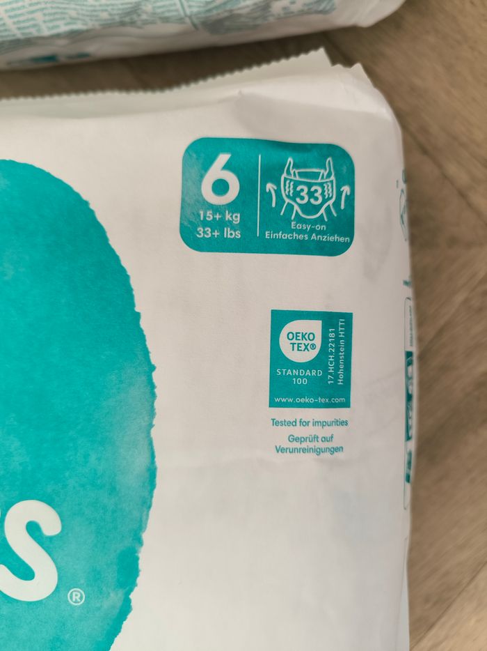 Lot de 55 pants Pampers harmonie taille 6 - photo numéro 2