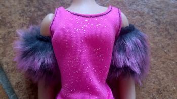 lot de 3 vêtements  barbie thème fashion