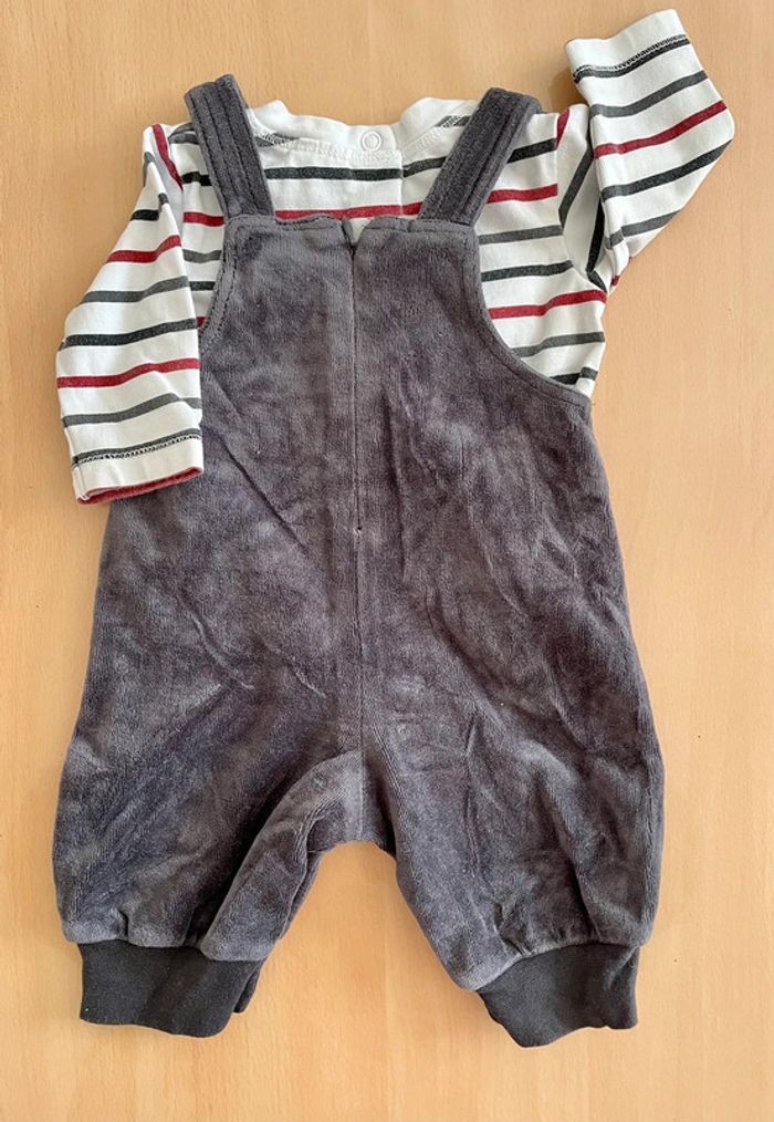 Ensemble Les Bébés sont comme ça, taille 1 mois - photo numéro 2