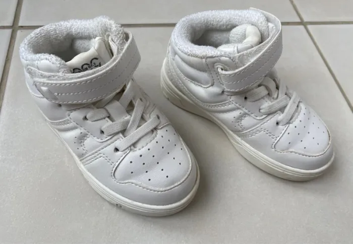 Chaussures 23