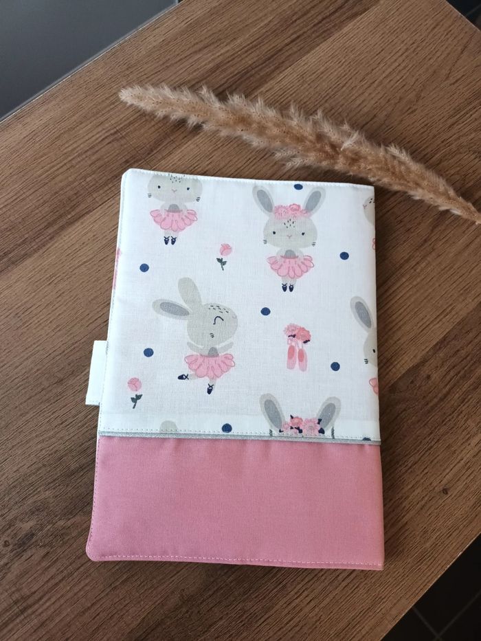 Protège carnet santé - photo numéro 3