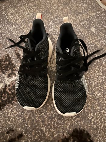 Baskets Adidas Taille 37.5