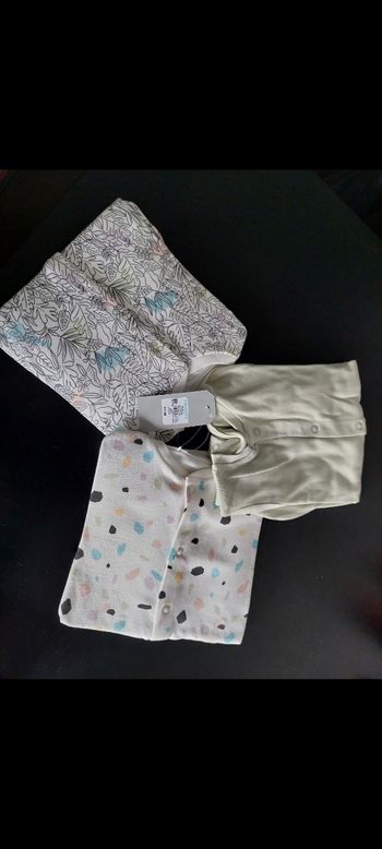 Lot de grenouillères 6/9 mois mixte 