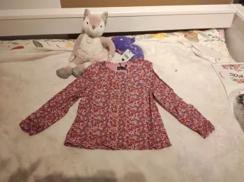 Chemisier Marelle sous la tour Eiffel 6 ans