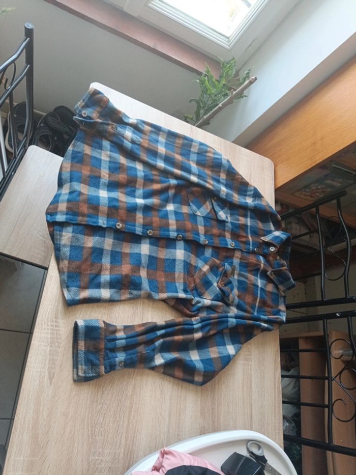 Chemise