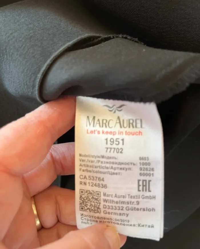 Magnifique robe noire || taille FR 42 || Marc aurel - photo numéro 7