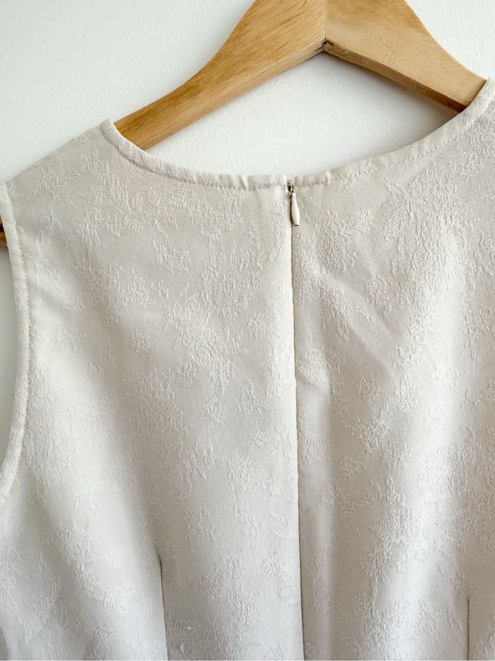 Robe chic moulante crème kiabi taille 38 M - photo numéro 4