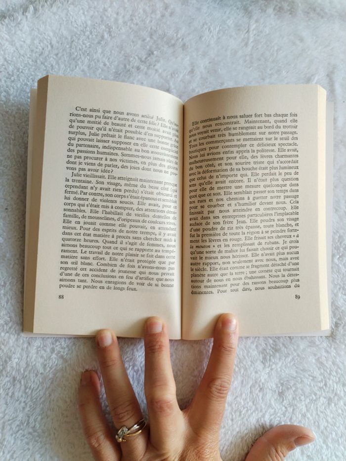 Livre poche Le moulin de Pologne de Jean Giono - photo numéro 4