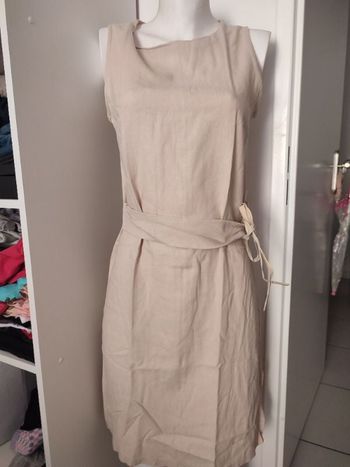 #kytie36femme. Robe sans manche taille 36