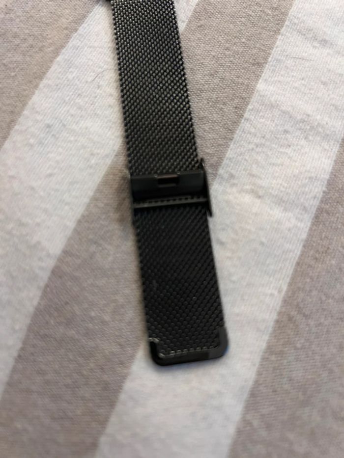 Montre Cluse noire - photo numéro 4