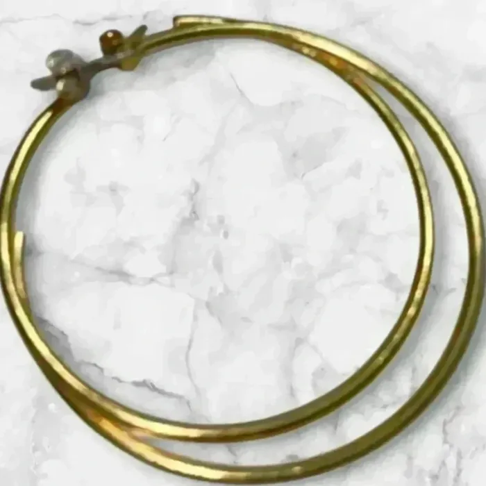Boucles d’oreilles dorées - Élégantes et féminines