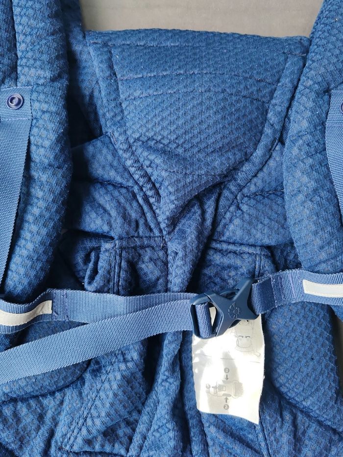 Porte bébé Ergobaby Omni Breeze Midnight Blue - photo numéro 7