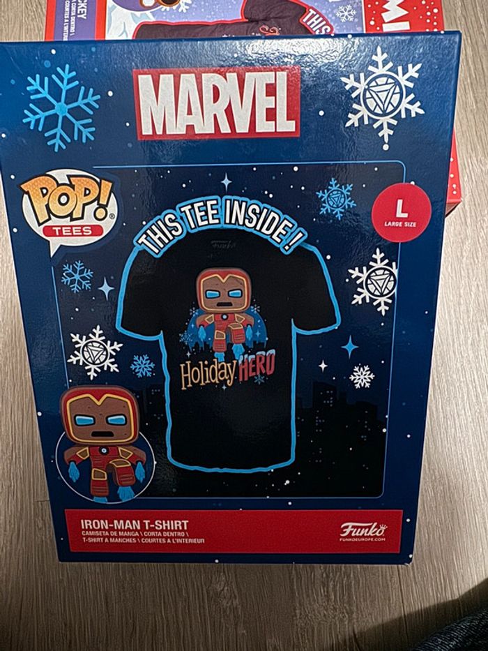 Funko POP Tees tee shirt Noël