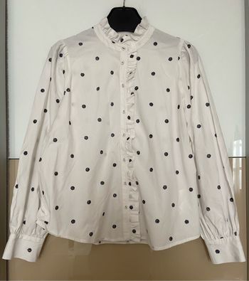 Blouse à fleurs brodées 40