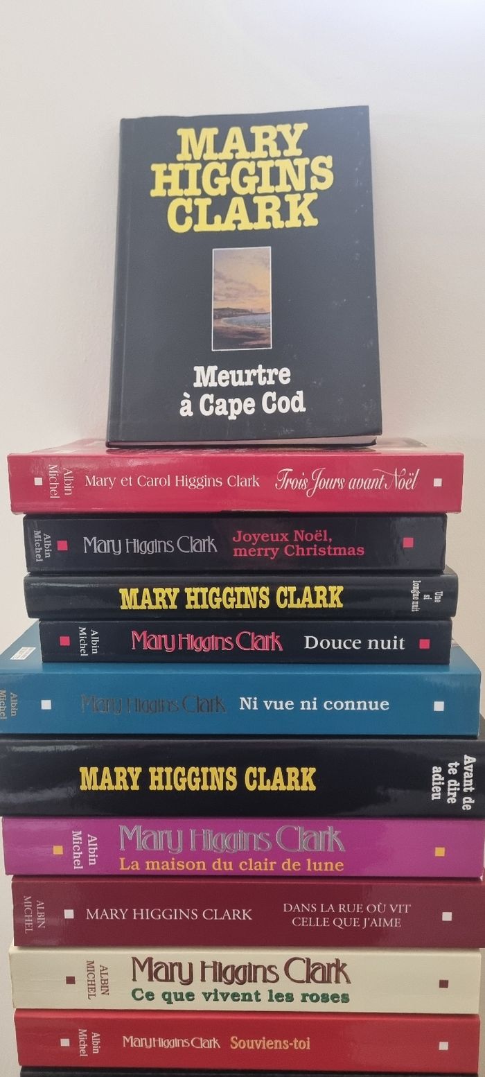 Lot de 20 romans de Mary Higgins Clark - photo numéro 2