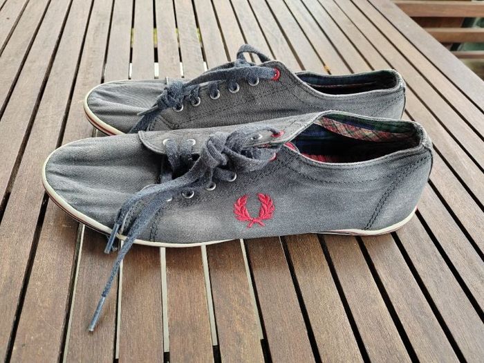 Chaussures Fred Perry taille 42