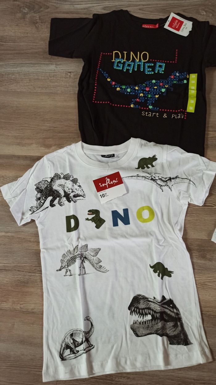 Lot de t-shirts été garçon ma'ches courtes 10 ans - photo numéro 2