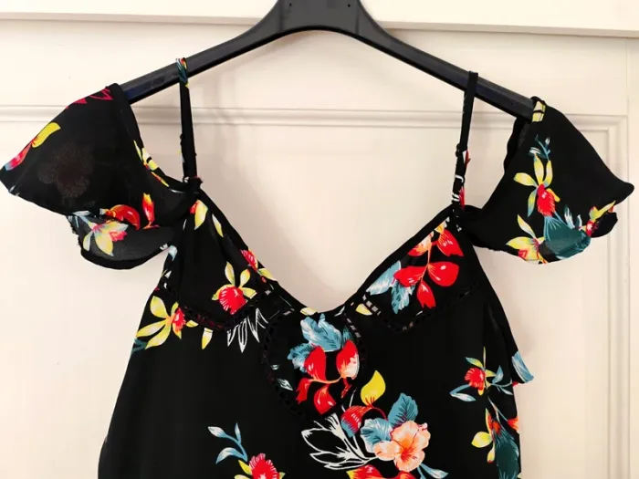 Combishort noir fleuri Jennyfer taille L - photo numéro 4