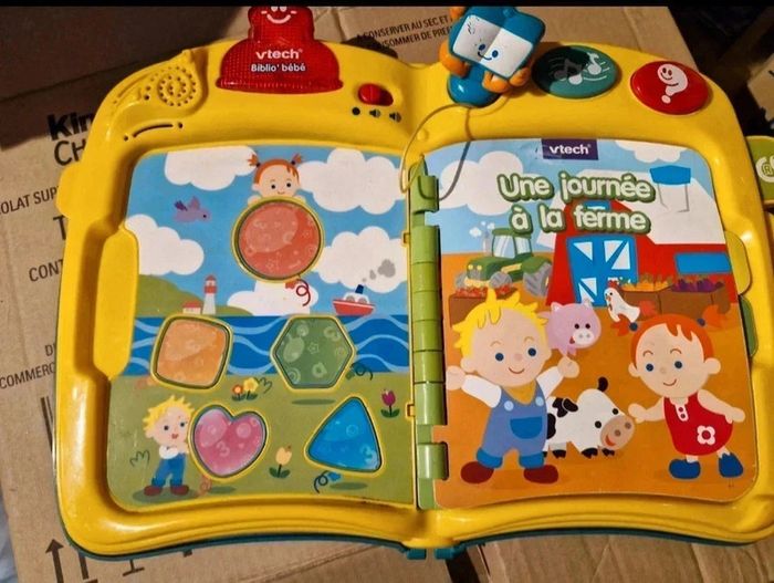 Biblio bébé de vtech avec 4 livres - photo numéro 2