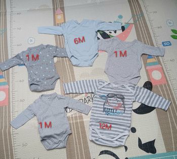 Lot 7 bodies manche longue 1-12 mois